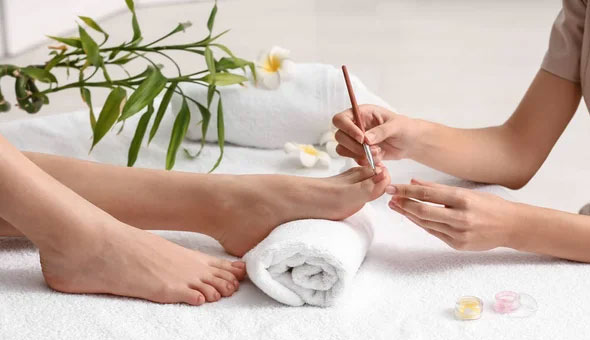Deluxe Pedicure